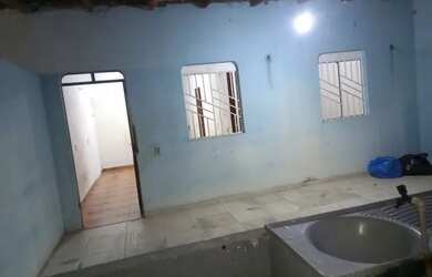 Imagem: O apartamento possui 2 Dormitórios, 1 Banheiro e está localizado