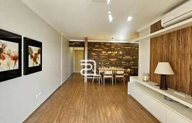 Imagem: O apartamento possui 3 Dormitórios, 3 Banheiros, 2 Vagas na