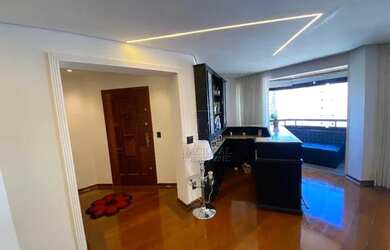 Imagem: O apartamento possui 3 Dormitórios, 4 Banheiros, 3 Vagas na