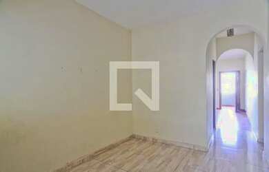 Imagem: A casa possui 3 Dormitórios, 1 Banheiro, 100m² de Área e