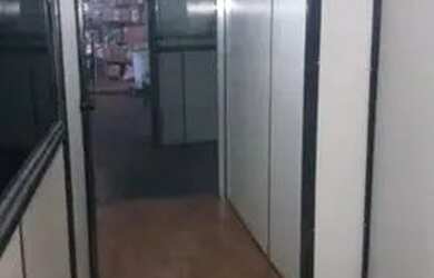 Imagem 6: Alugo ou Vendo Galpão. 530m² de Áreae5 Vagas na garagem