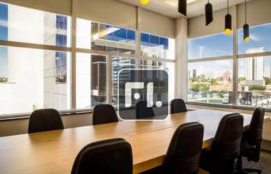 Imagem: O depósito possui 3 Vagas na garagem, 134m² de Área e está