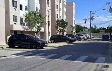 Imagem: O apartamento possui 2 Dormitórios, 1 Banheiro, 1 Vaga na garagem