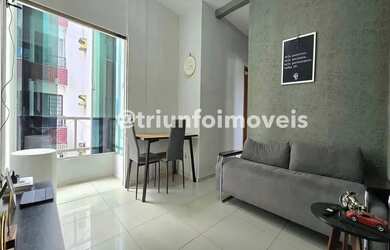 Imagem: O apartamento possui 3 Dormitórios, 1 Banheiro, 1 Vaga na garagem