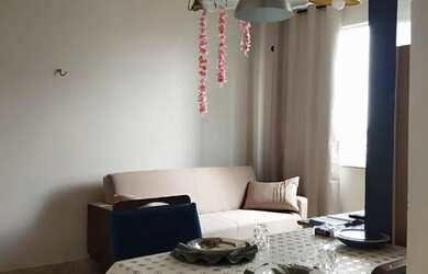 Imagem: O apartamento possui 1 Dormitório, 1 Banheiro, 1 Vaga na garagem