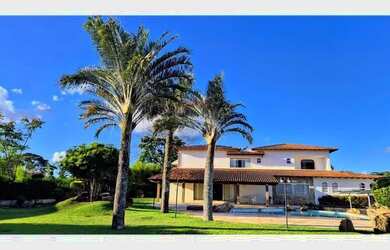 Imagem: A casa possui 5 Dormitórios, 5 Banheiros, 5 Vagas na garagem