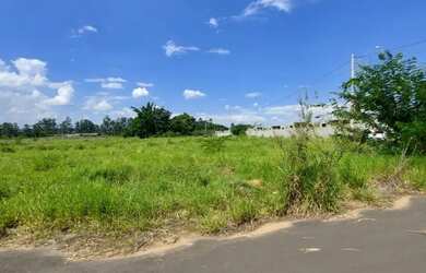 Imagem: Terreno à venda no Bairro Pacaembu em Americana/SP