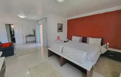 Imagem 13: Condomínio Aristocrático, Casa Duplex com 5 Suítes Escritórios, Espaço...