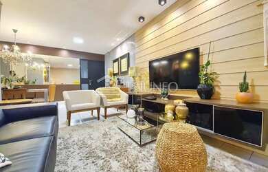 Imagem: O apartamento possui 3 Dormitórios, 1 Banheiro, 2 Vagas na