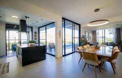 Imagem 3: Sobrado com 4 suítes em condomínio fechado em Atibaia - SP