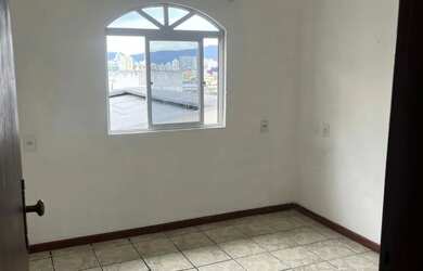 Imagem 12: Alugo apartamento. 1 Banheiroe2 Dormitórios