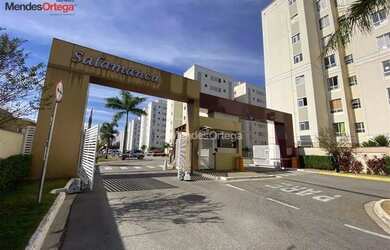 Imagem: O apartamento possui 2 Dormitórios, 1 Banheiro, 1 Vaga na garagem