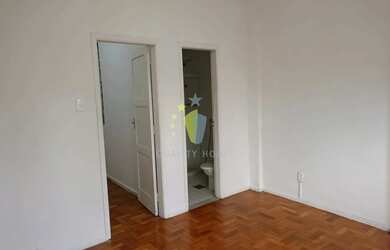 Imagem: O apartamento possui 1 Dormitório, 2 Banheiros, 34m² de Área