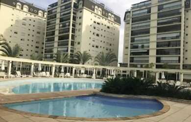 Imagem: O apartamento possui 3 Dormitórios, 5 Banheiros, 4 Vagas na