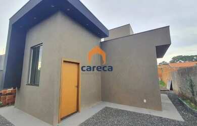 Imagem: A casa possui 2 Dormitórios, 2 Banheiros, 2 Vagas na garagem