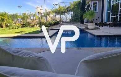 Imagem: A casa possui 5 Dormitórios, 5 Banheiros, 5 Vagas na garagem