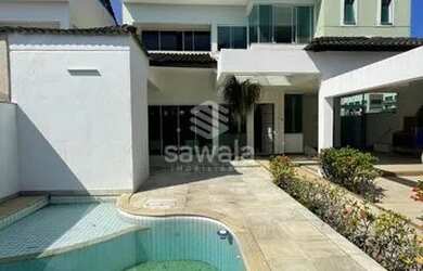 Imagem: A casa em condomínio possui 4 Dormitórios, 5 Banheiros, 3