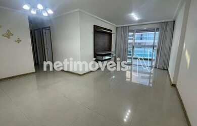 Imagem: O apartamento possui 3 Dormitórios, 3 Banheiros, 2 Vagas na