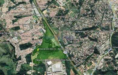Imagem: O terreno possui 222000m² de Área e está localizado em Distrito