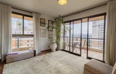 Imagem: O apartamento possui 4 Dormitórios, 3 Banheiros, 3 Vagas na