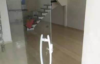 Imagem: A casa possui 2 Dormitórios, 2 Banheiros, 4 Vagas na garagem