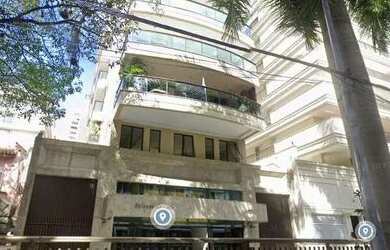 Imagem: O apartamento possui 4 Dormitórios, 3 Banheiros, 2 Vagas na