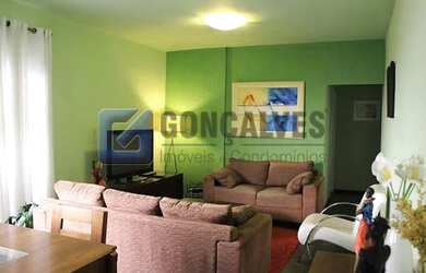 Imagem: O apartamento possui 3 Dormitórios, 1 Banheiro, 1 Vaga na garagem