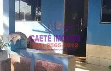 Imagem: A casa possui 2 Dormitórios, 1 Banheiro, 4 Vagas na garagem