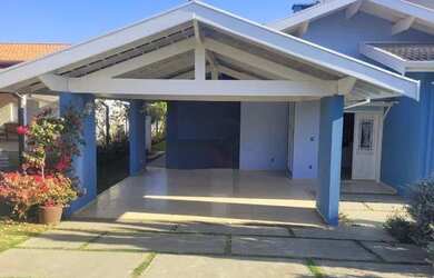 Imagem: A fazenda possui 170m² de Área e está localizado em Terras