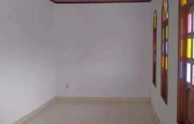 Imagem: A casa possui 4 Dormitórios, 3 Banheiros, 264m² de Área e