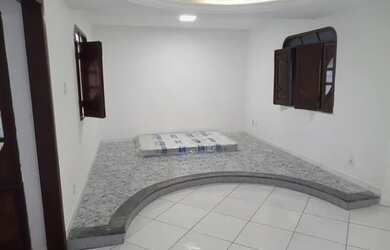 Imagem: O apartamento possui 5 Dormitórios, 3 Banheiros, 5 Vagas na