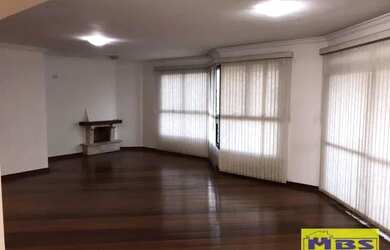 Imagem: O apartamento possui 4 Dormitórios, 5 Banheiros, 4 Vagas na