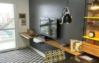 Imagem: O apartamento possui 1 Dormitório, 1 Banheiro, 1 Vaga na garagem