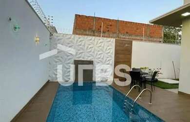 Imagem 4: Casa MOBILIADA 505 sul 3 SUITES