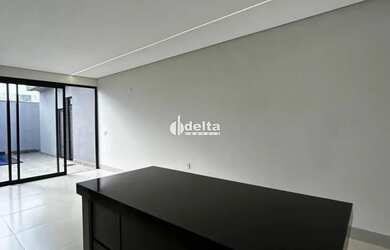 Imagem 10: Casa residencial com 3 quartos sendo 1 suíte disponível para venda no...