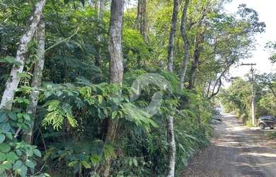 Imagem: O terreno possui 340m² de Área e está localizado em Maravista