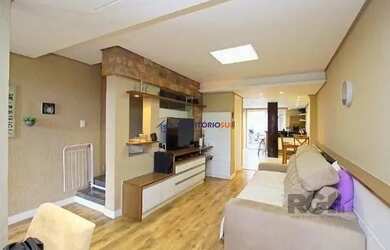 Imagem 8: Casa em Porto Alegre, no bairro Hípica, com 2 dormitório(s), e 2 banheiros, à venda