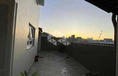 Imagem 11: Casa de 3 dormitórios com suíte no Bairro Tomazetti