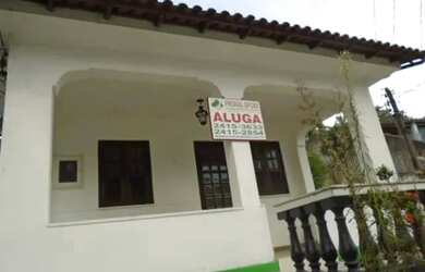 Imagem: A casa em condomínio possui 2 Dormitórios, 1 Banheiro, 206m²