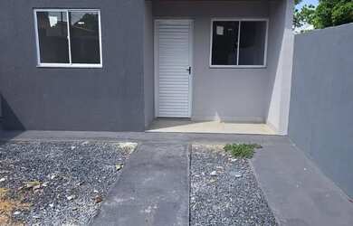 Imagem: A casa possui 2 Dormitórios, 1 Banheiro e está localizado