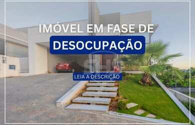 Imagem: A casa em condomínio possui 3 Dormitórios, 5 Banheiros, 2