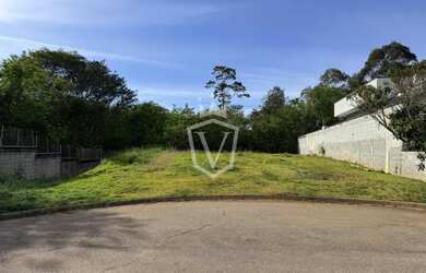 Imagem: O terreno possui 646m² de Área e está localizado em Jundiaí