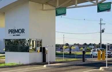 Imagem: O terreno possui 250-0m² de Área e está localizado em Cuiabá