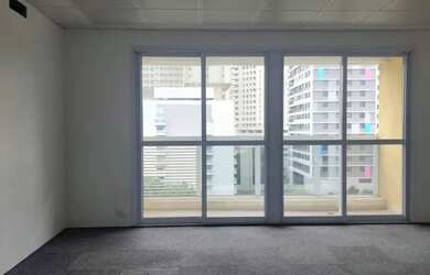 Imagem: O depósito possui 1 Vaga na garagem, 35m² de Área e está