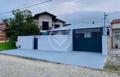 Imagem: O apartamento possui 3 Dormitórios, 2 Banheiros, 4 Vagas na