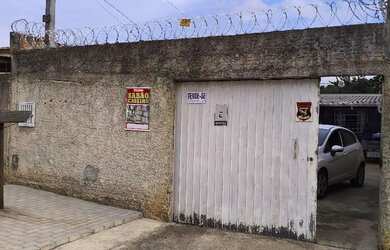 Imagem: A casa à venda possui 2 Dormitórios, 1 Banheiro, 3 Vagas na