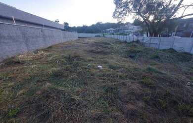 Imagem: O terreno possui 400m² de Área e está localizado em Jardim