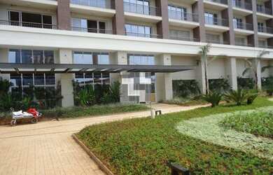 Imagem: O depósito possui 2 Vagas na garagem e 92m² de Área e está