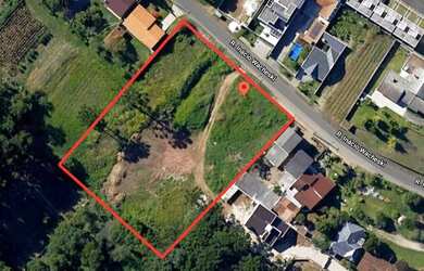 Imagem: O terreno possui 5.544m² de Área e está localizado em Umbará