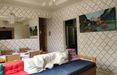 Imagem: O apartamento possui 3 Dormitórios, 1 Banheiro, 1 Vaga na garagem